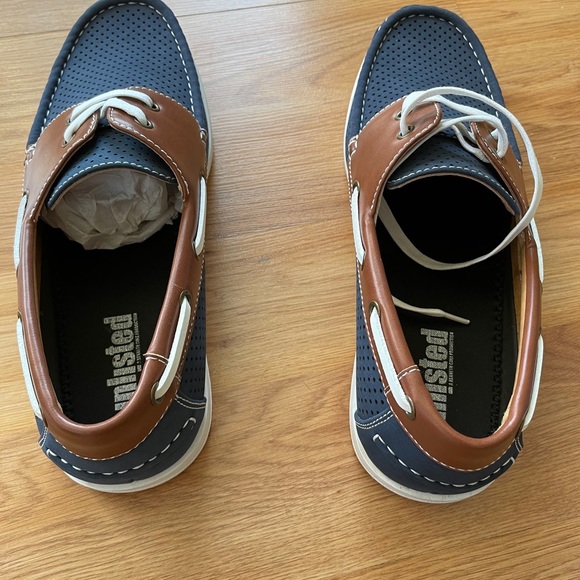 Unlisted Shoes men’s size 10 1/2 - Picture 5 of 7